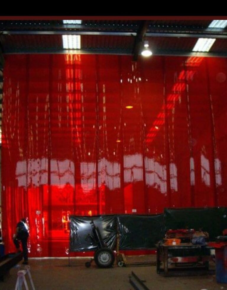 Cortina Lama Roja
